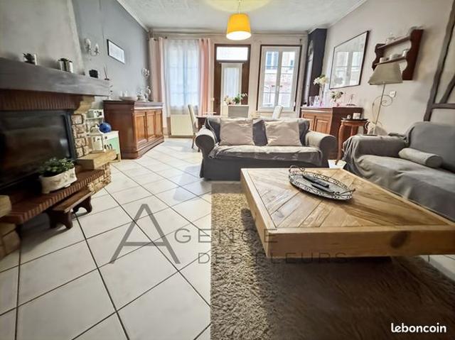 Maison 6 pièces 155 m²