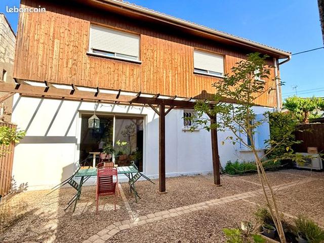 Maison 6 pièces 155 m²