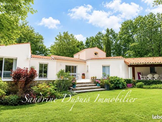 Maison 6 pièces 155 m²