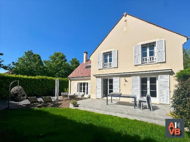Maison 6 pièces 155 m²