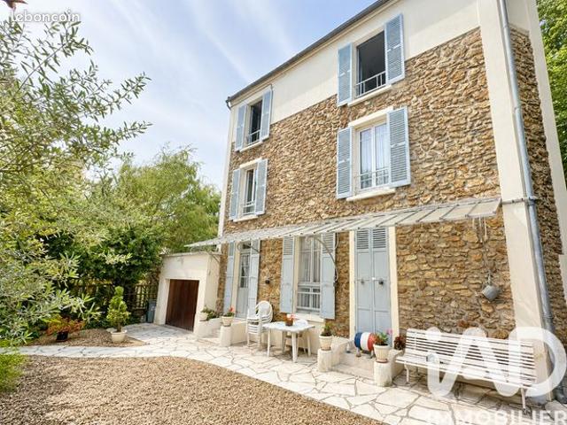 Maison 6 pièces 155 m²