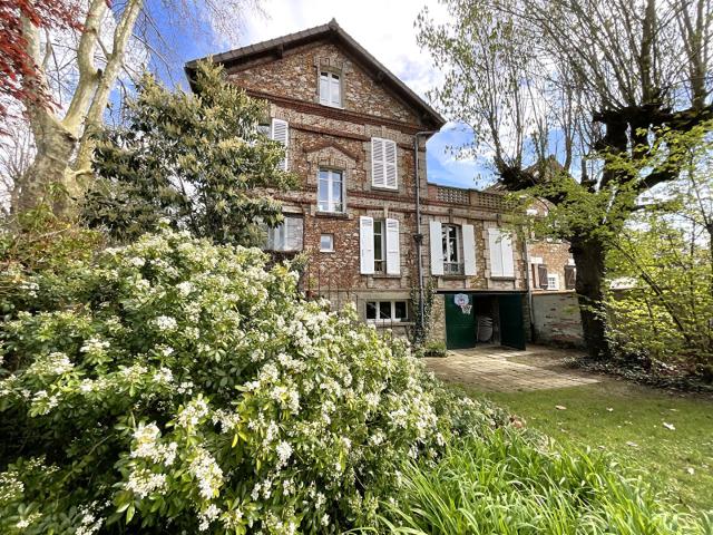 Maison 6 pièces 155 m²