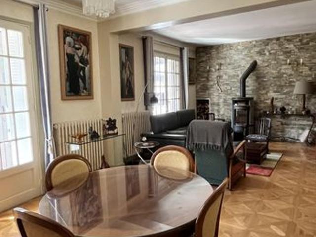 Maison 6 pièces 155 m²