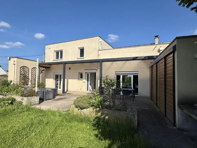 Maison 6 pièces 155 m²
