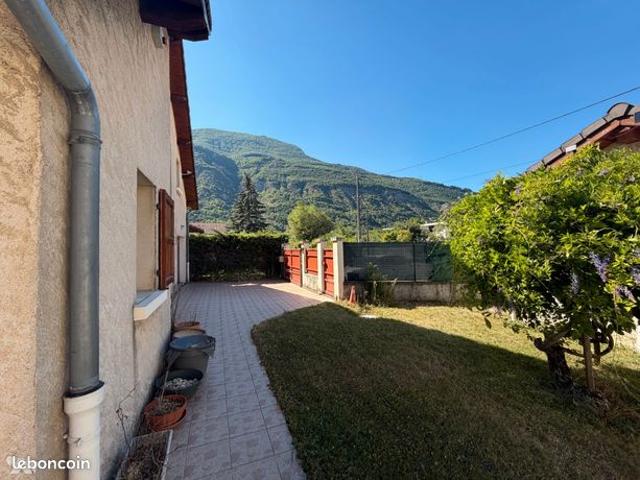 Maison 6 pièces 155 m²