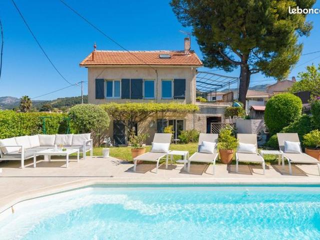 Maison 6 pièces 155 m²