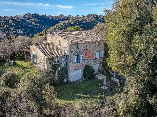 Maison 6 pièces 155 m²
