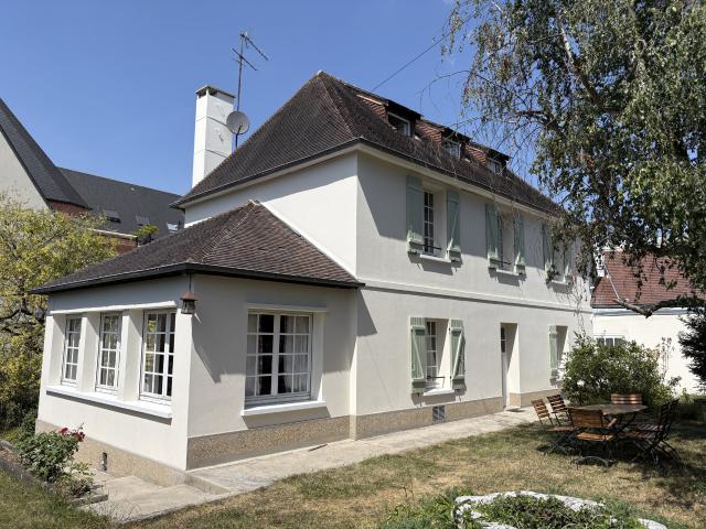 Maison 6 pièces 158 m²