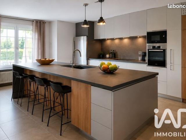 Maison 6 pièces 155 m²