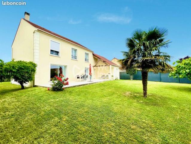 Maison 6 pièces 155 m²