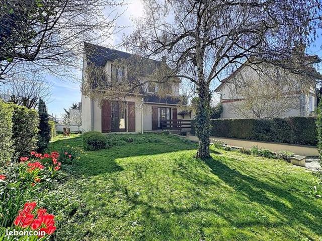 Maison 6 pièces 155 m²