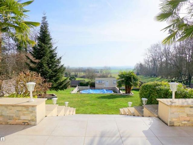 Maison 6 pièces 155 m²