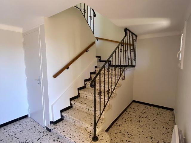 Maison 6 pièces, 155 m² à louer à Trouillas 66300