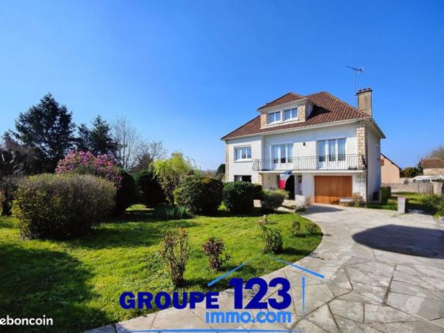 Maison 6 pièces 156 m²