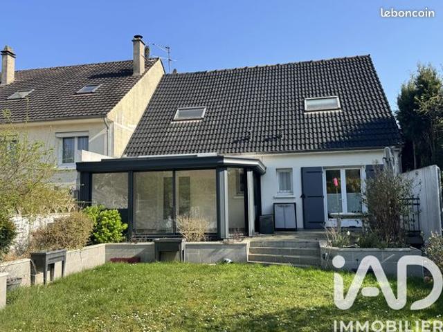 Maison 6 pièces 156 m²