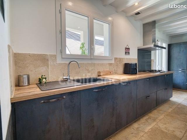 Maison 6 pièces 156 m²