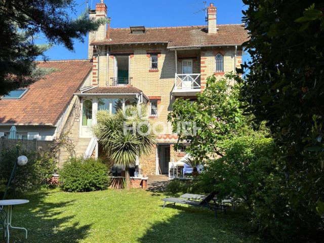 Maison 6 pièces 156 m²