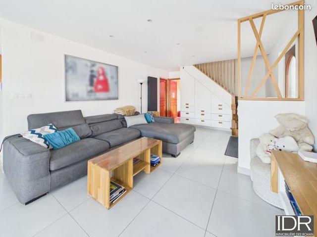 Maison 6 pièces 156 m²