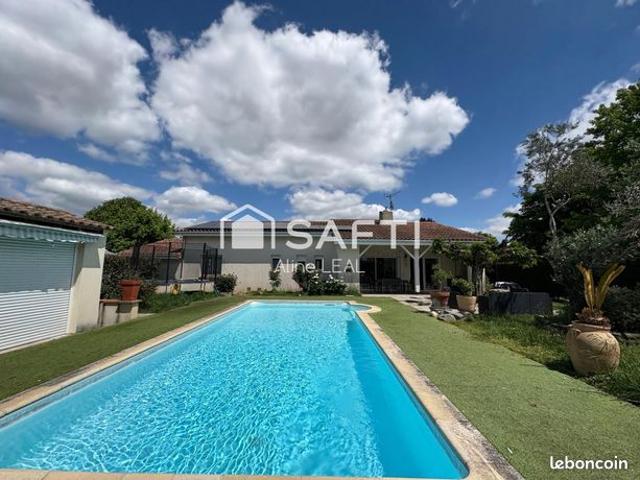Maison 6 pièces 156 m²