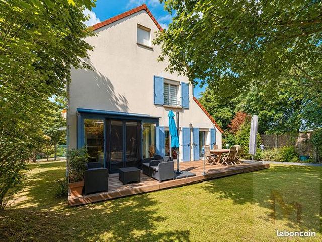 Maison 6 pièces 156 m²