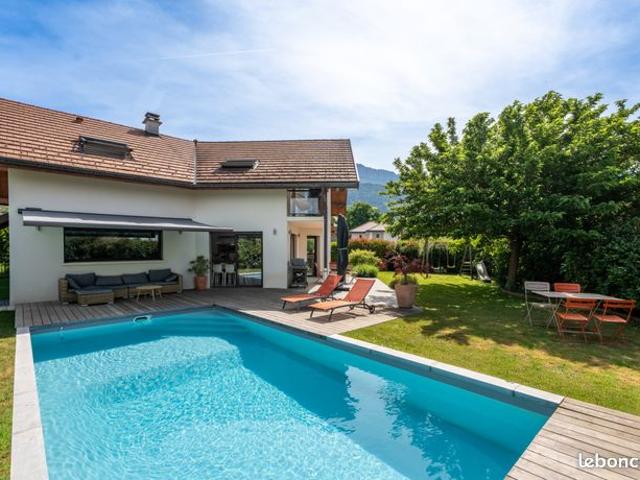 Maison 6 pièces 156 m²
