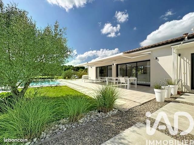 Maison 6 pièces 156 m²