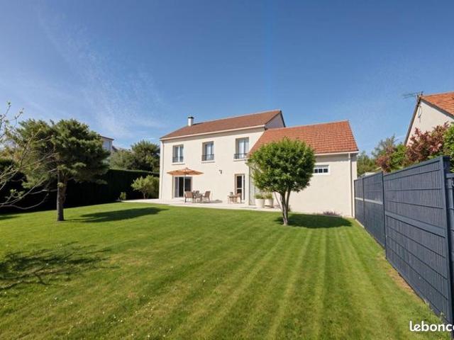 Maison 6 pièces 156 m²