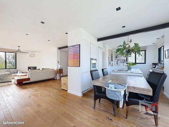 Maison 6 pièces 156 m²