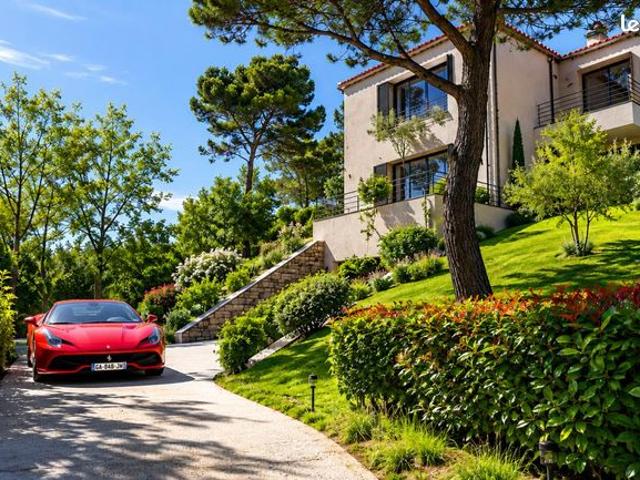 Maison 6 pièces 156 m²