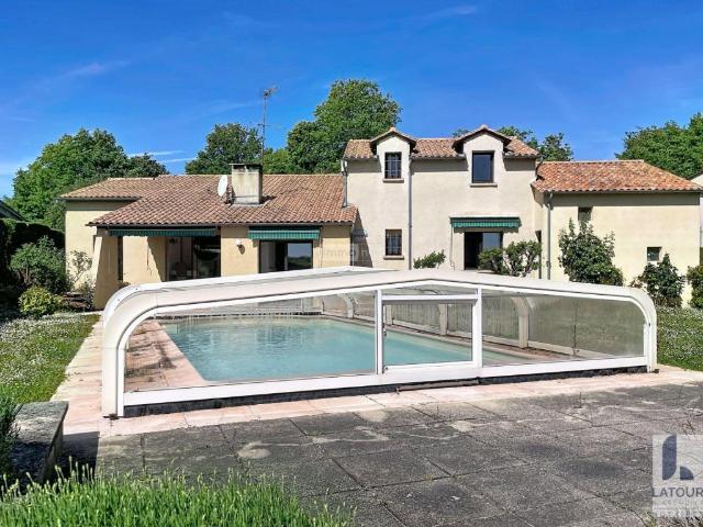 Maison 6 pièces 156 m²