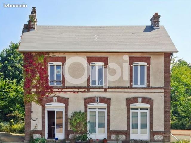Maison 6 pièces 156 m²