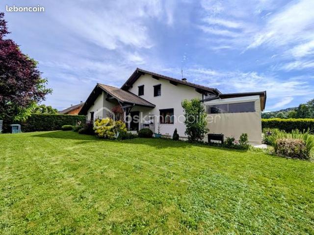 Maison 6 pièces 156 m²