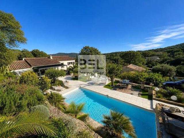 Maison 6 pièces 156 m²