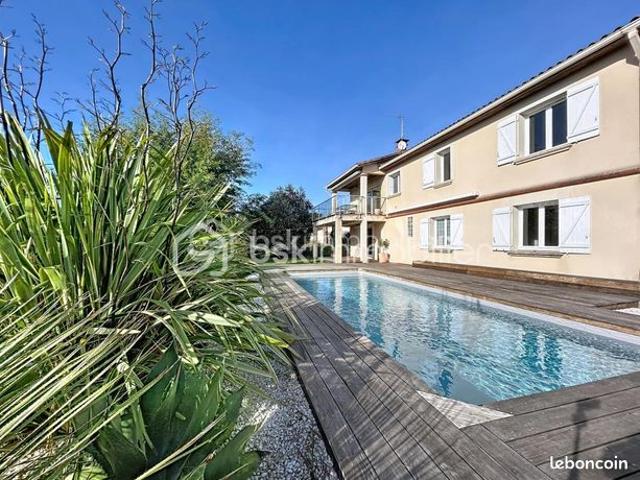 Maison 6 pièces 156 m²