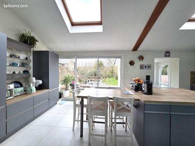Maison 6 pièces 156 m²