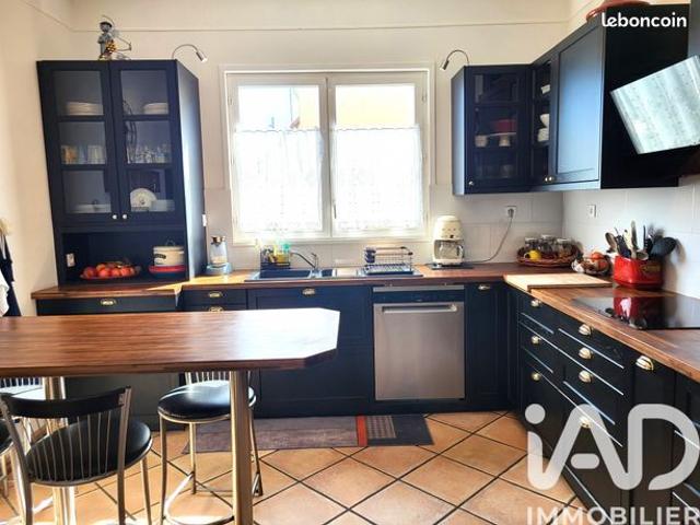 Maison 6 pièces 156 m²