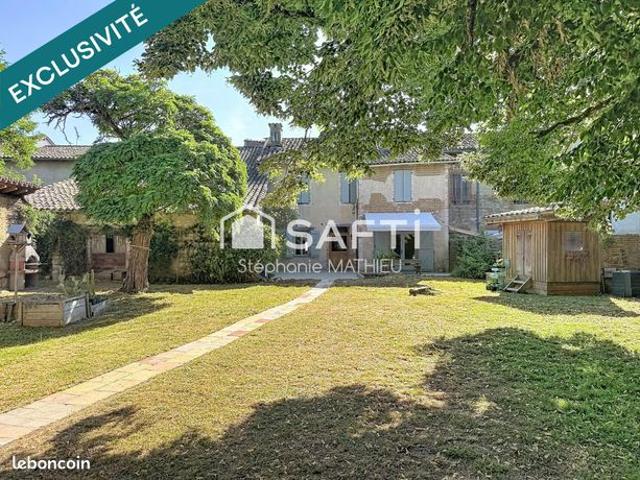 Maison 6 pièces 156 m²