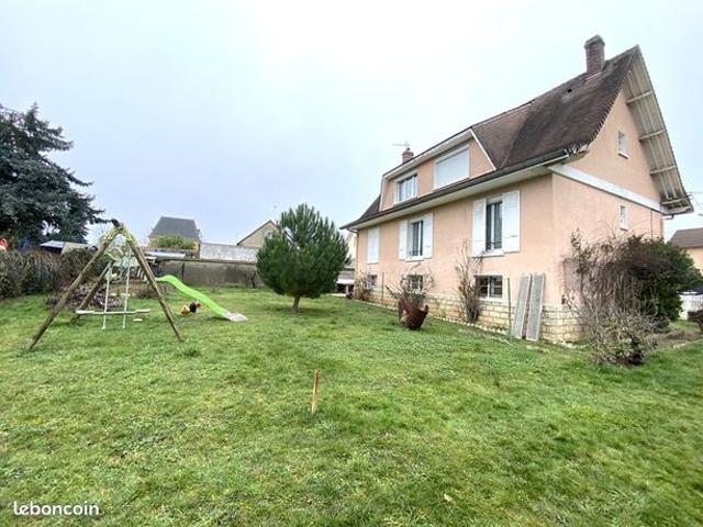 Maison 6 pièces 156 m²
