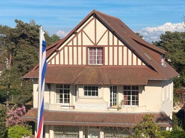 Maison 6 pièces 156 m²