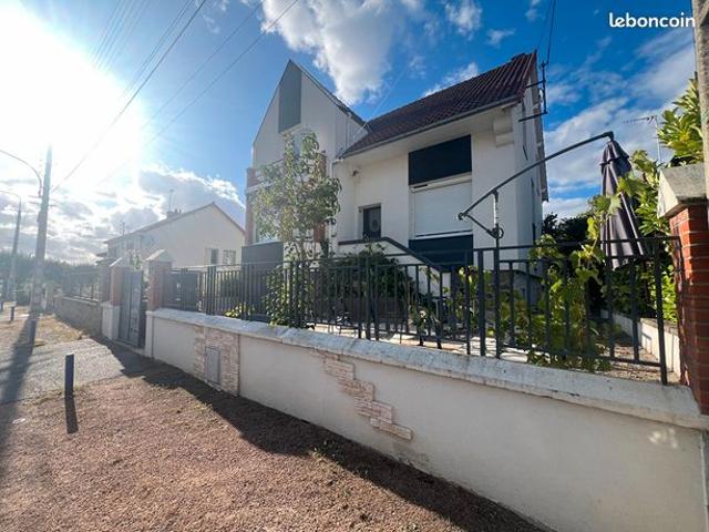 Maison 6 pièces 156 m²