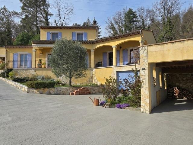 Maison 6 pièces 156 m²