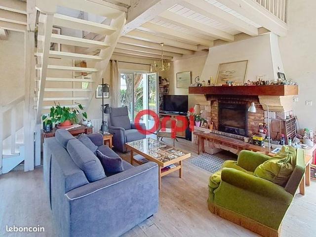 Maison 6 pièces 156 m²