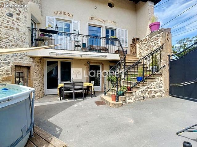 Maison 6 pièces 156 m²