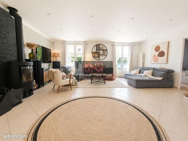 Maison 6 pièces 156 m²