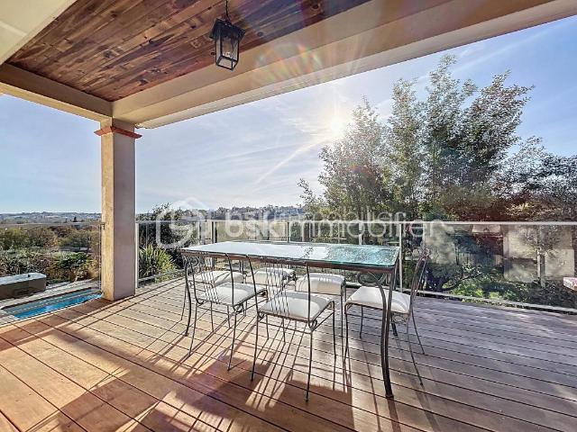Maison 6 pièces 156 m²