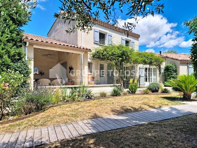 Maison 6 pièces 156 m²