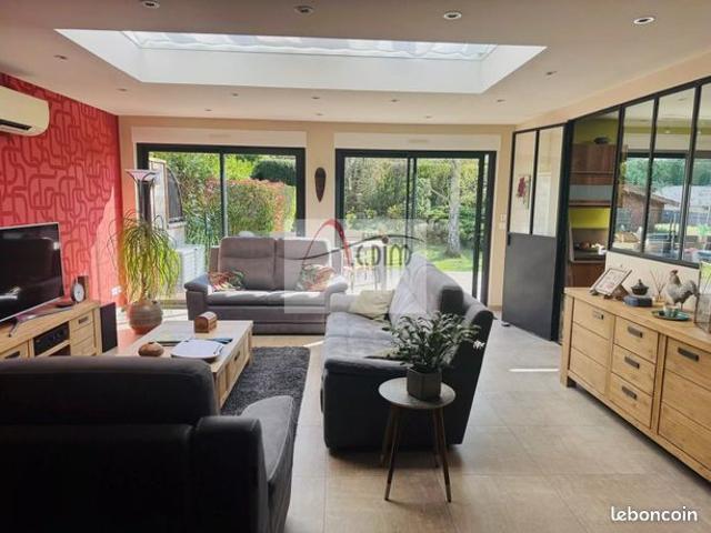 Maison 6 pièces 156 m²