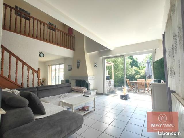 Maison 6 pièces 156 m²