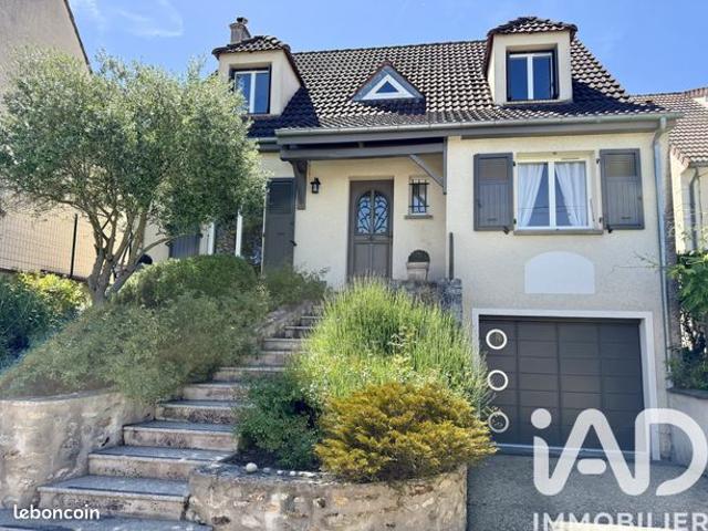 Maison 6 pièces 156 m²