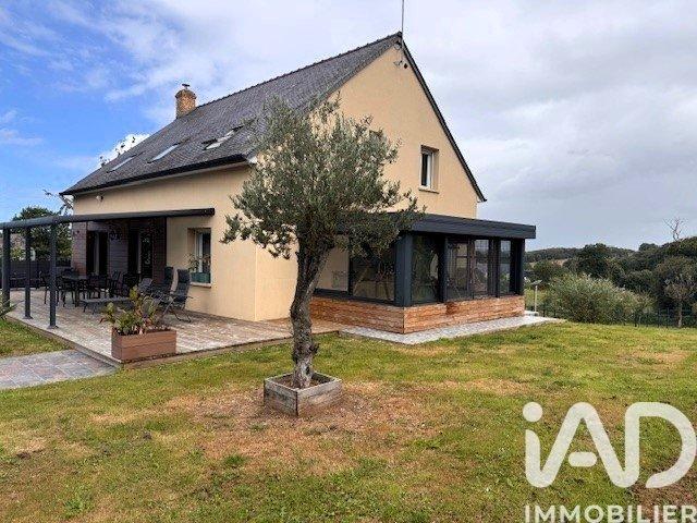 Maison 6 pièces 156 m²